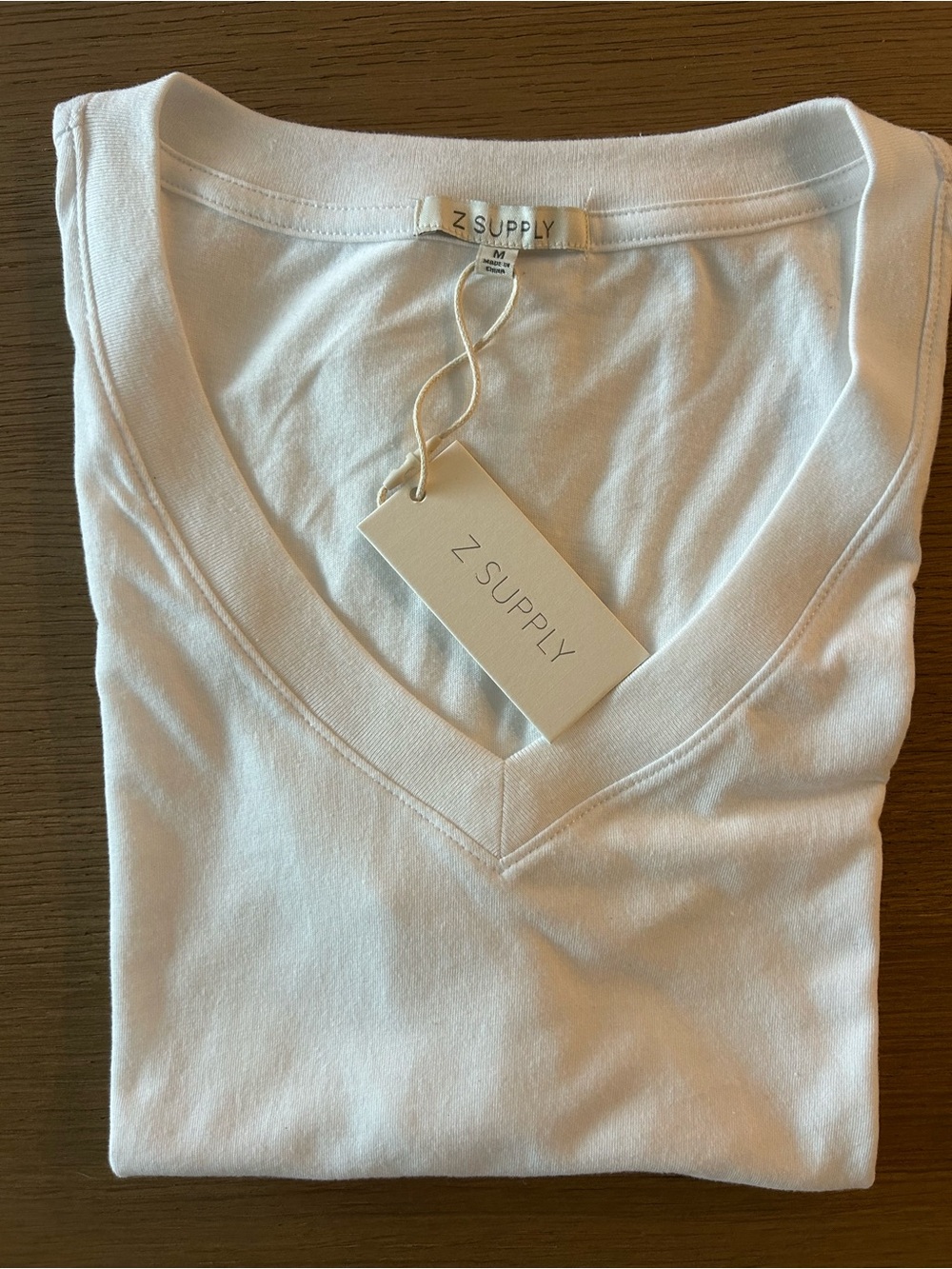 Z Supply Winnie White V-Neck Tee - Picture 2 of 4